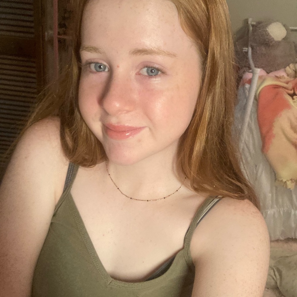 Meet your Posher, Abigail